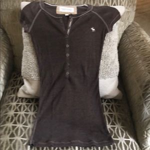 Abercrombie &Fitch short sleeve shirt